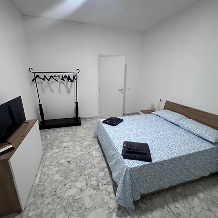 I Due Obelischi Apartment