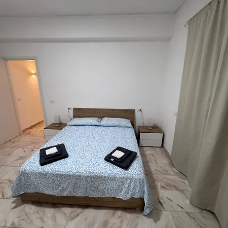 I Due Obelischi Appartement